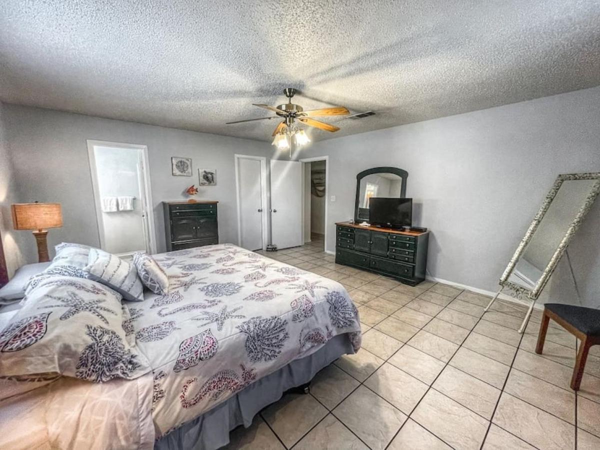 Comal River Condo 373 Нью Браунфелс Экстерьер фото