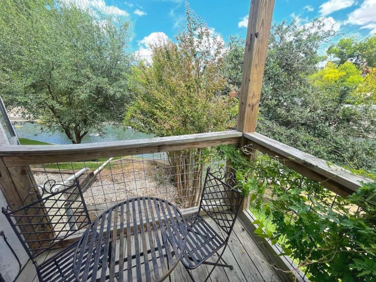 Comal River Condo 373 Нью Браунфелс Экстерьер фото